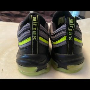 Nike air max (Boys) size 6.5